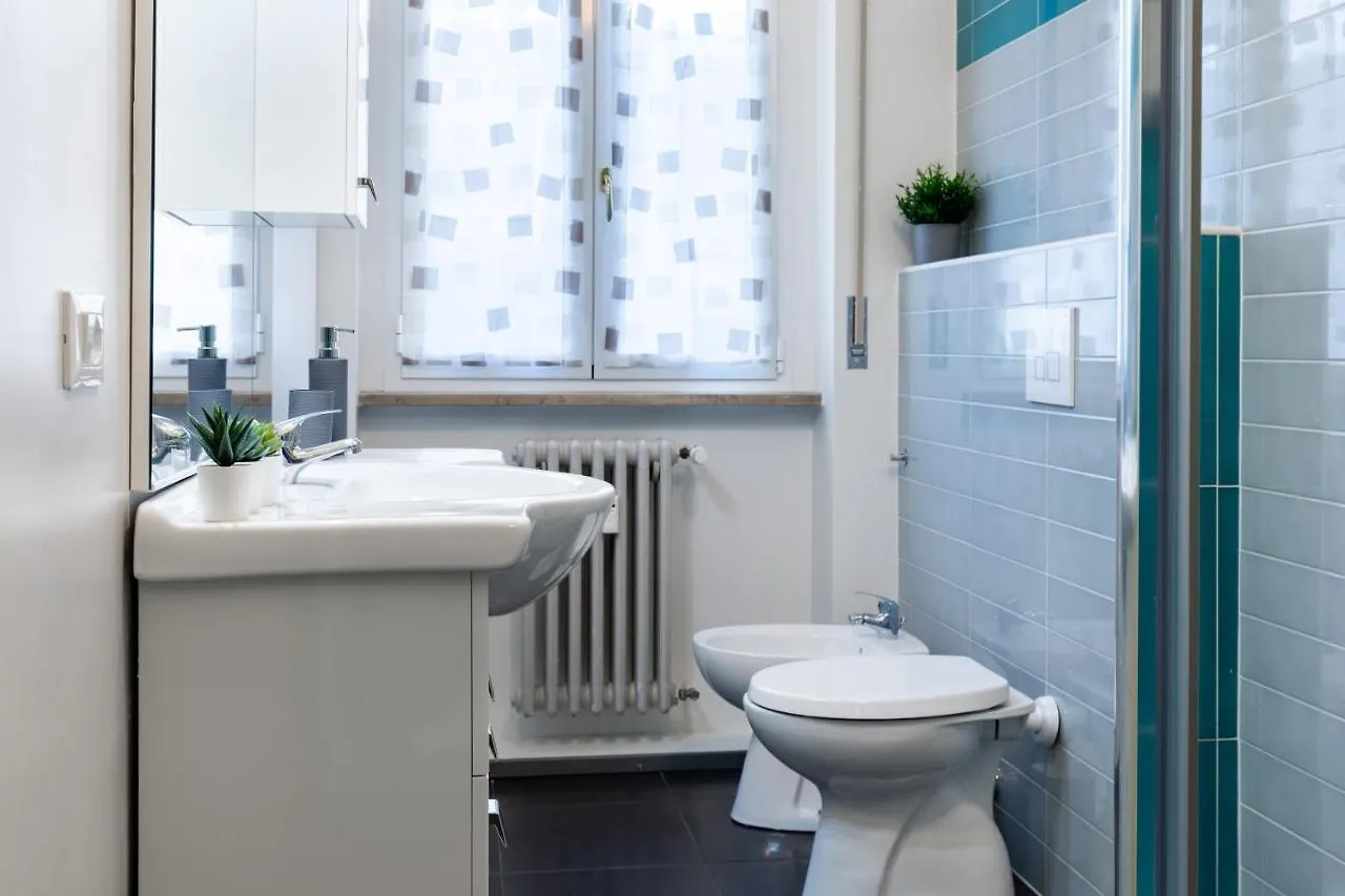 Apartment Central Station 13Min - 2 Bedrooms, 2 Bathrooms, Metro Milan